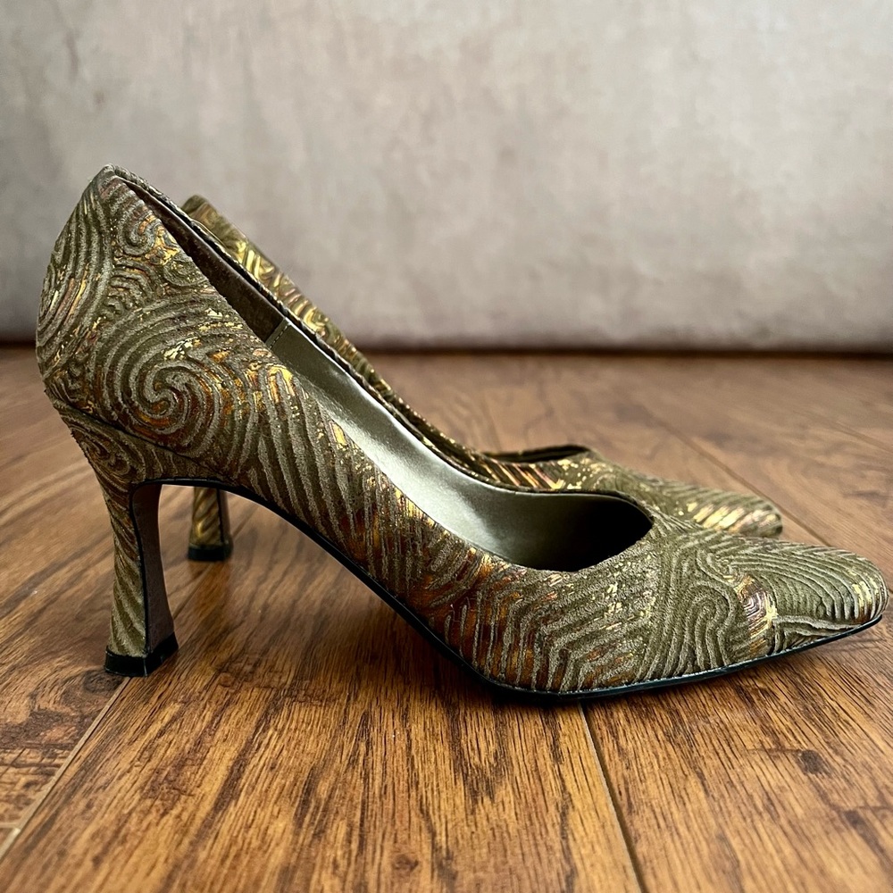 Vintage Bellini Leather Heels Size 7 - Picture 4 of 10